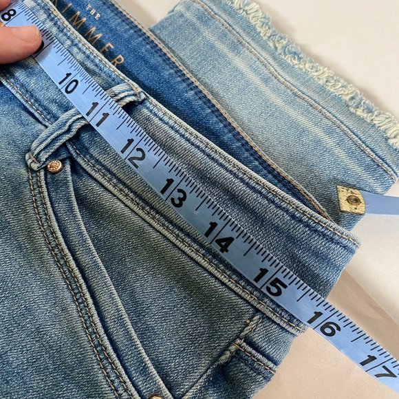 White House Black Market Jeans The Skimmer White House Black Market Distressed Jeans Size 4s